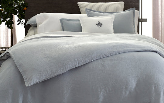 Living with John: How to Dress a Bed