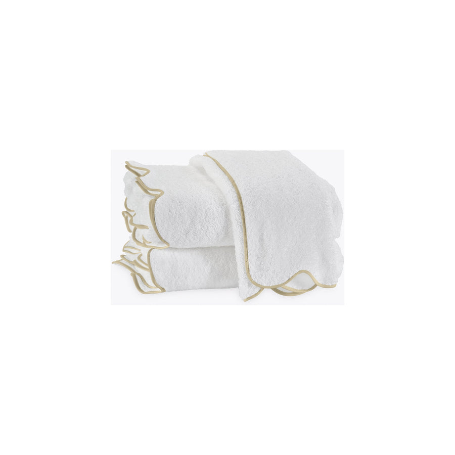 MATOUK Cairo Scallop Towel