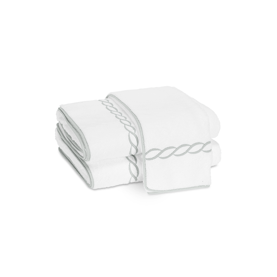 MATOUK New Classic Chain Towel