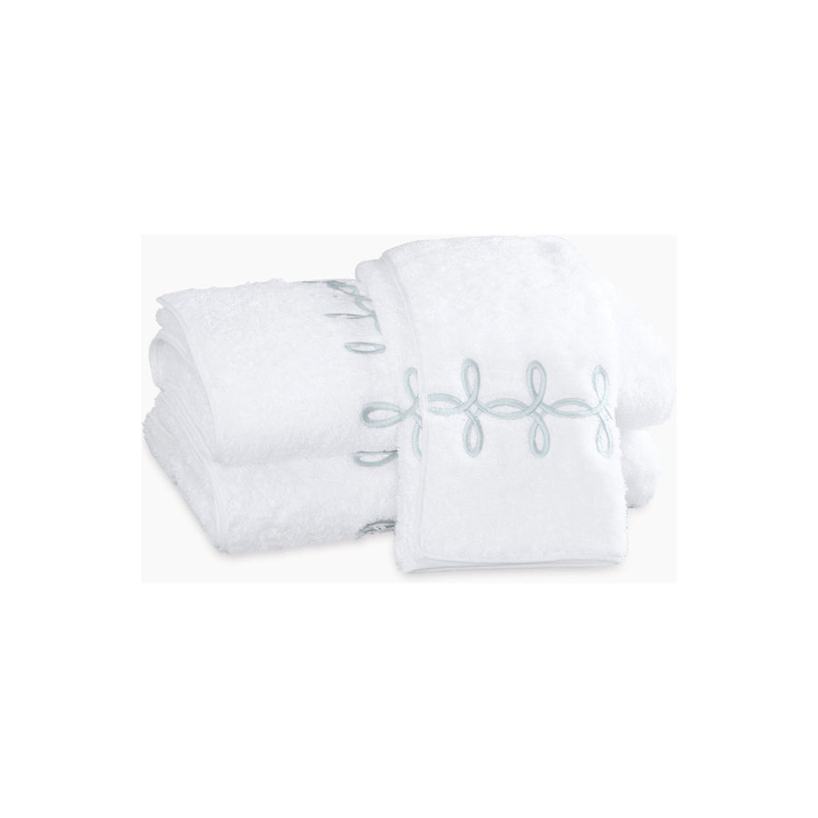 MATOUK Gordian Knot Towel