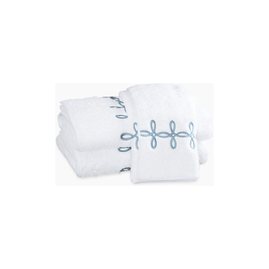 MATOUK Gordian Knot Towel