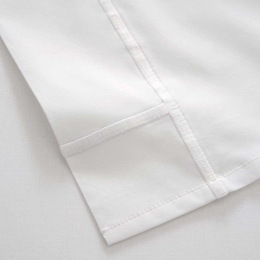 Yves Delorme Athena King Flat Sheet in Blanc