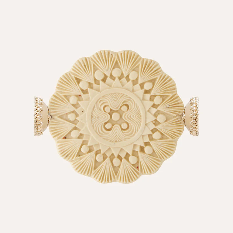 Clara Williams Oatmeal Cinnabar Centerpiece-Oatmeal : Medium