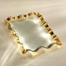 AnnieGlass Rectangular Ruffle Tray