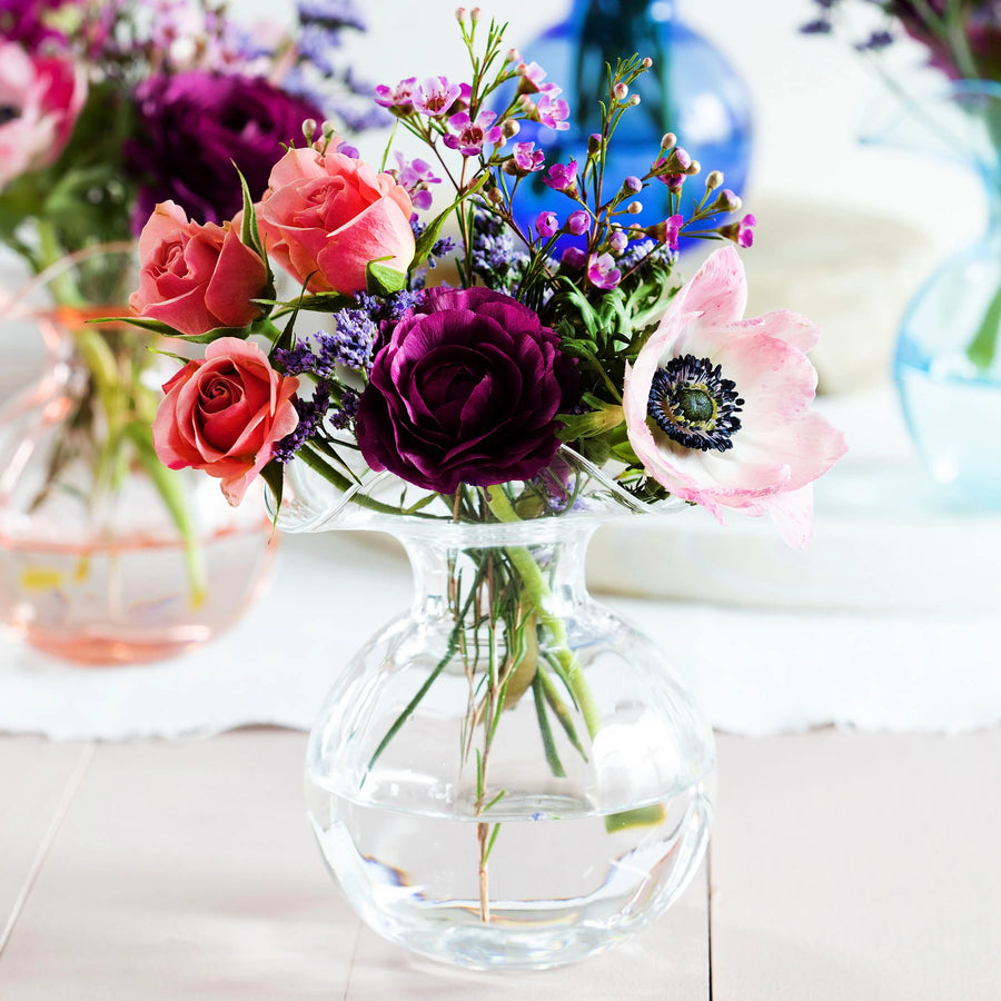 Vietri Hibiscus Bud Vase in Clear